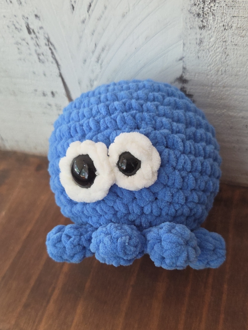 Medium Amigurumi Octopus - Blue, Crochet